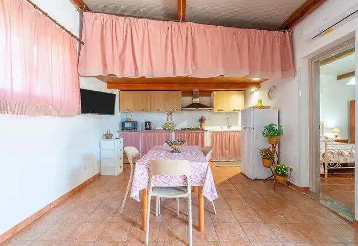 Dependance Nonna Rosa * Granelli